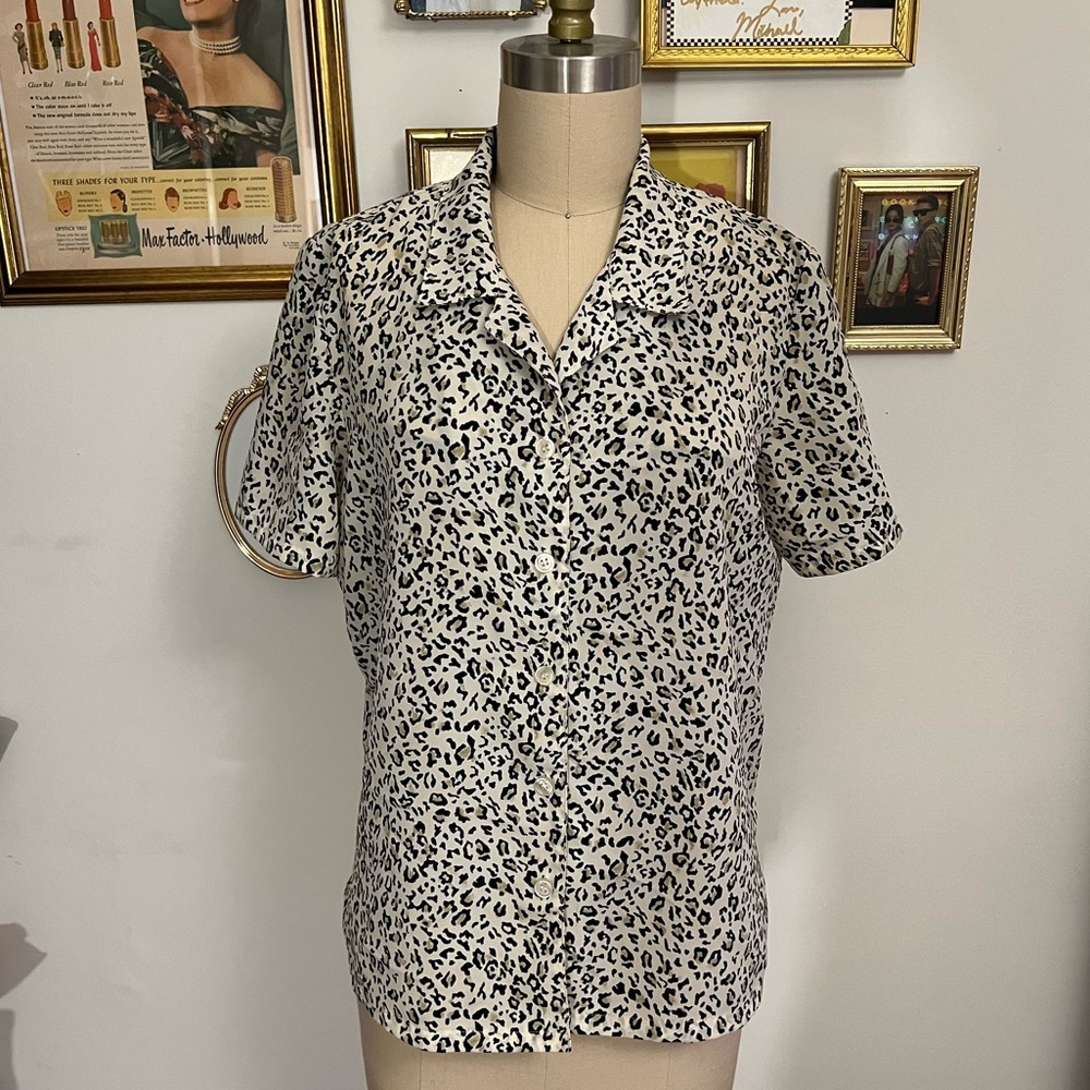 80s Vintage Cheetah Short Sleeve Blouse